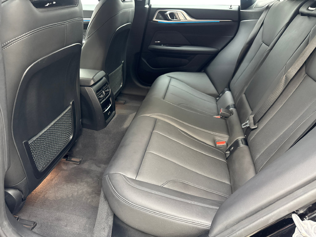 Used 2023 BMW i4 eDrive40 w/ Premium Package RWD image 34