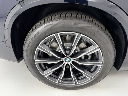 Used 2026 BMW X5 xDrive50e w/ M Sport Package AWD/4WD image 32