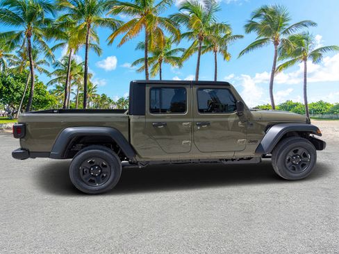 New 2026 Jeep Gladiator Sport image 2