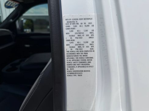 Used 2023 RAM 4500 Tradesman RWD image 15