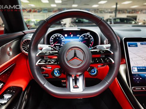 Used 2023 Mercedes-Benz SL 63 AMG 4MATIC image 88