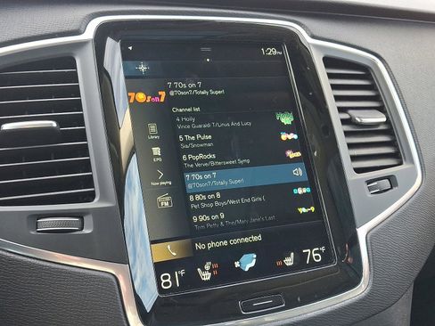 Used 2021 Volvo XC90 T8 Inscription Expression w/ Climate Package image 19