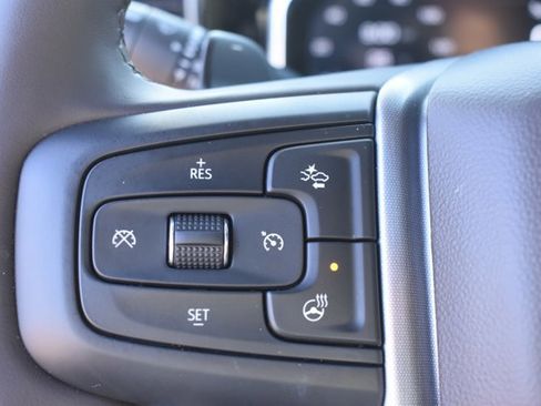 Used 2025 GMC Sierra 1500 SLT image 22