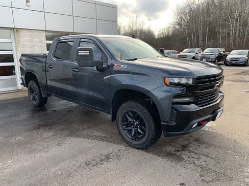 Used 2020 Chevrolet Silverado 1500 LT Trail Boss w/ Convenience Package image 8