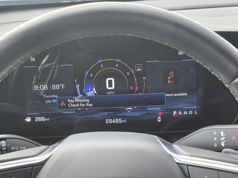 Used 2025 Chevrolet Equinox LT FWD image 15