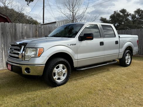 Used 2012 Ford F150 XLT w/ XLT Convenience Pkg image 5