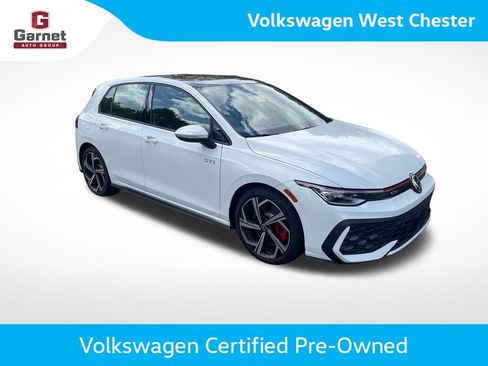Certified 2026 Volkswagen GTI SE FWD image 11