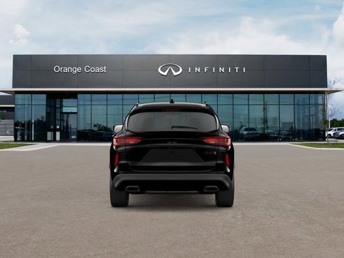 New 2025 INFINITI QX50 Sport image 3