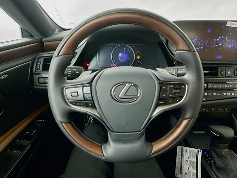 New 2025 Lexus ES 350 w/ Luxury Package image 11