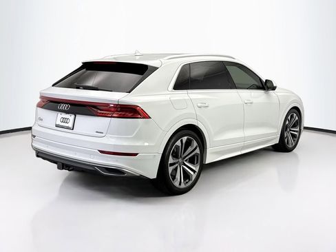 Used 2019 Audi Q8 Prestige w/ Luxury Package image 5