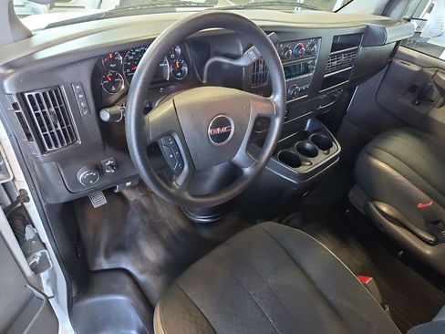 Used 2023 GMC Savana 2500 Work Van w/ Driver Convenience Package image 10