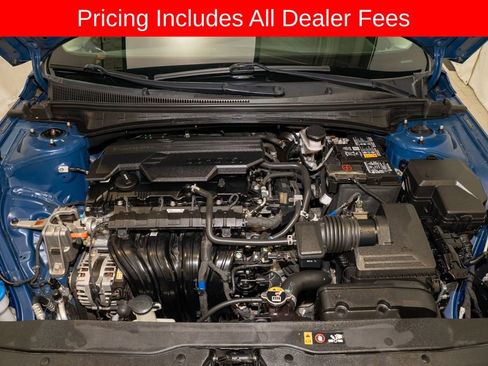 Used 2023 Hyundai Elantra Limited FWD image 19