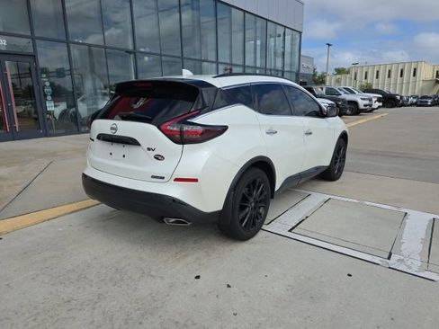 Used 2024 Nissan Murano SV w/ SV Midnight Edition Package image 4