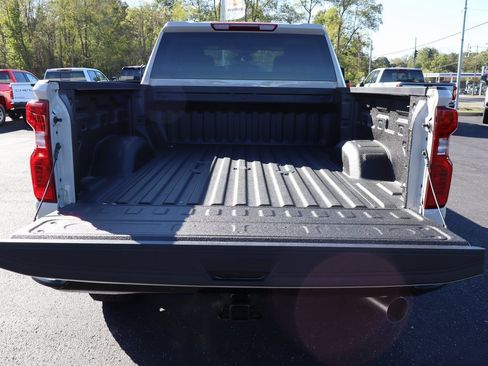 New 2026 Chevrolet Silverado 2500 Custom w/ Custom Value Package image 15