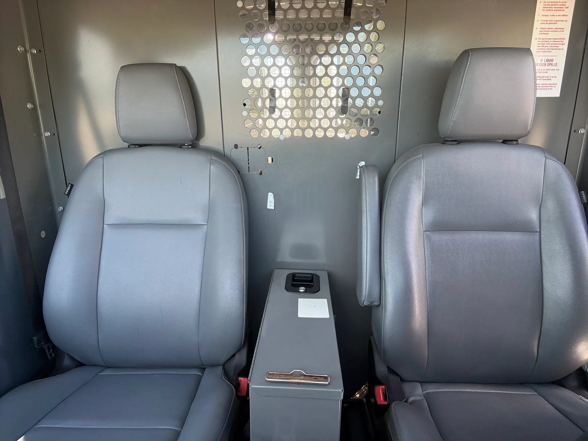 Used 2019 Ford Transit 350 148 Medium Roof RWD image 17