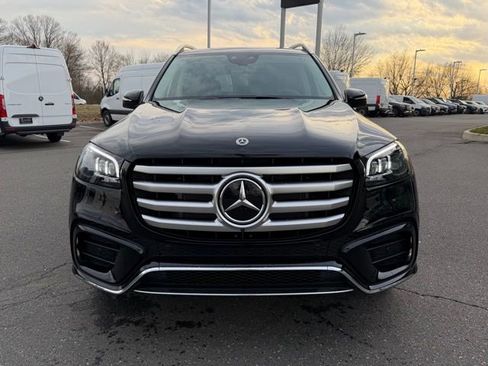 New 2026 Mercedes-Benz GLS 450 4MATIC image 2