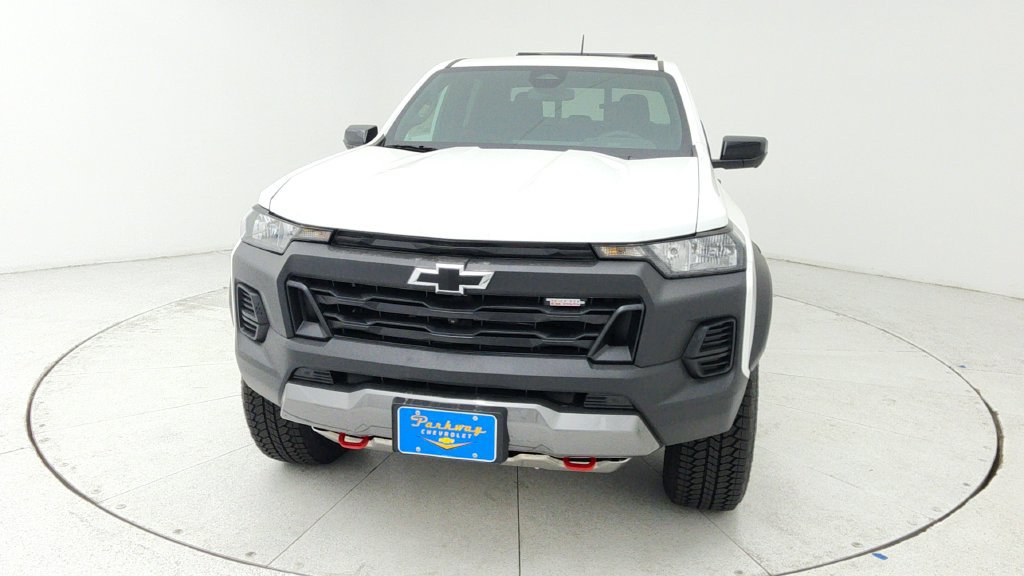 New 2026 Chevrolet Colorado Trail Boss AWD/4WD image 2