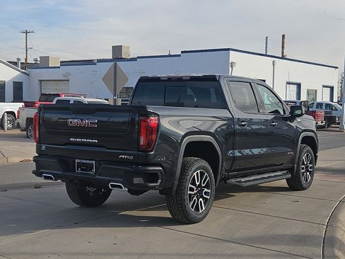 New 2026 GMC Sierra 1500 AT4 w/ Technology Package image 4