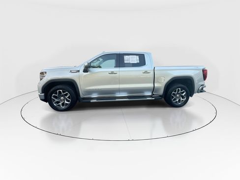 Used 2022 GMC Sierra 1500 SLT AWD/4WD image 5