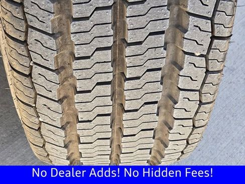 Used 2025 RAM ProMaster 2500 w/ Convenience Group image 12