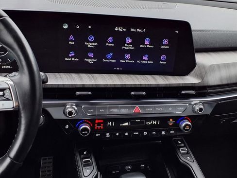 Used 2024 Kia Telluride SX Prestige image 16