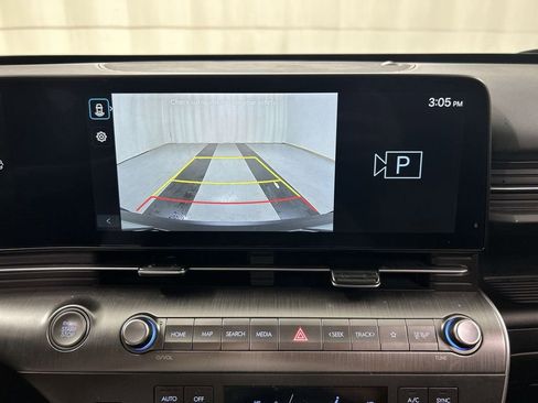 Used 2024 Hyundai Kona SEL AWD/4WD image 15