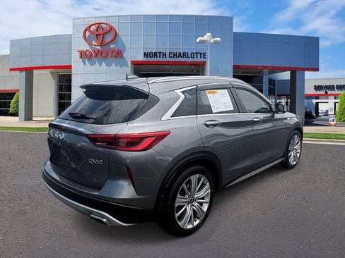 Used 2020 INFINITI QX50 Sensory AWD/4WD image 6