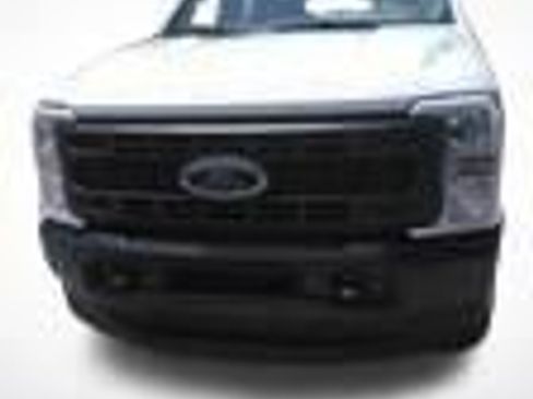 Used 2026 Ford F250 XL AWD/4WD image 1