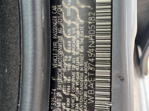 Used 2004 BMW 325i Sedan RWD image 11