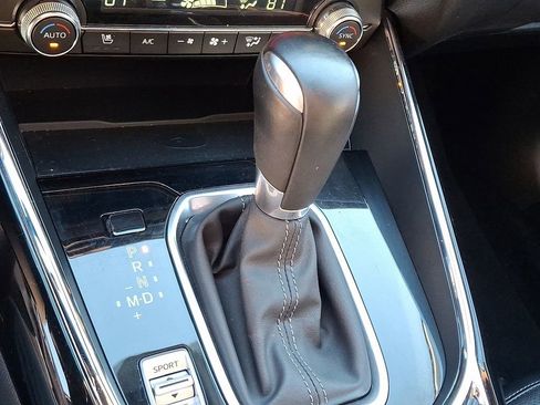 Used 2022 MAZDA CX-9 Touring Plus image 17
