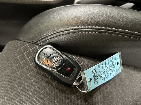 Used 2022 Buick Encore Preferred w/ Safety Package AWD/4WD image 12