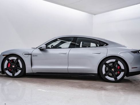 New 2025 Porsche Taycan GTS image 2