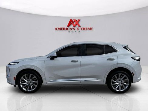 Used 2024 Buick Envision Avenir image 2