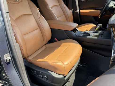 Used 2019 Cadillac XT4 Sport FWD image 21