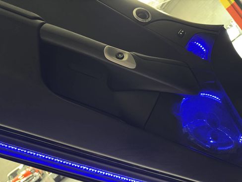 Used 2013 Chevrolet Corvette Convertible image 62