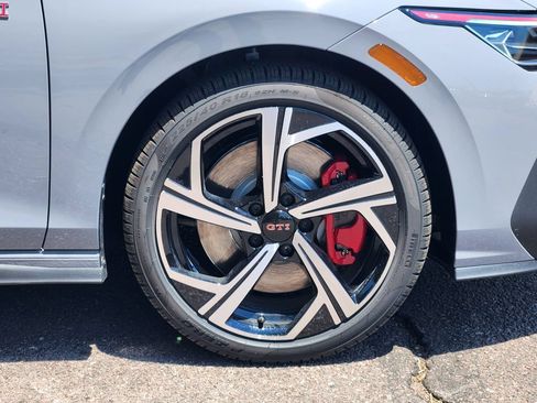 New 2026 Volkswagen GTI SE FWD image 29