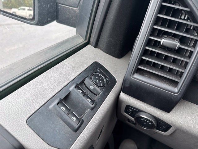 Used 2018 Ford F150 XL w/ Equipment Group 101A Mid AWD/4WD image 19