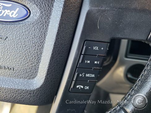 Used 2017 Ford Expedition XLT RWD image 25