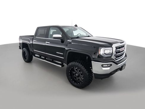 Used 2018 GMC Sierra 1500 SLT image 3