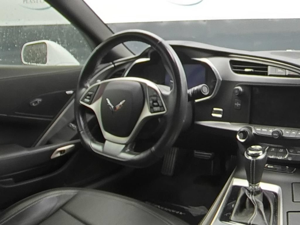Used 2019 Chevrolet Corvette Stingray Coupe w/ 1LT RWD image 16