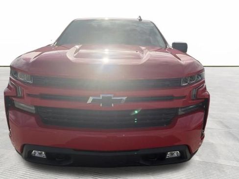 Used 2021 Chevrolet Silverado 1500 RST AWD/4WD image 2