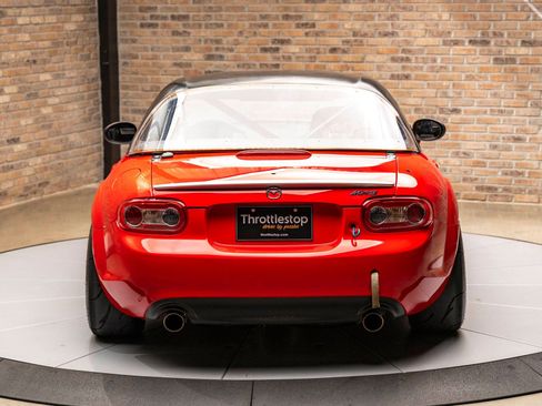 Used 2006 MAZDA MX-5 Miata Sport w/ Suspension Pkg image 8