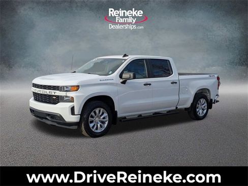 Used 2022 Chevrolet Silverado 1500 Custom w/ Safety Confidence Package image 1