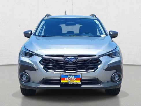 Used 2024 Subaru Crosstrek 2.5i Limited AWD/4WD image 2