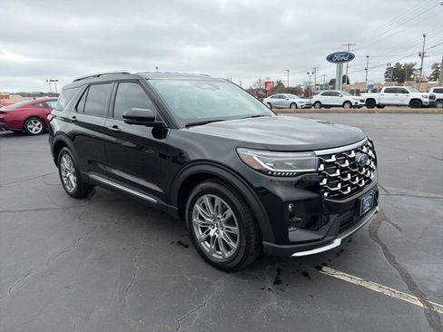 New 2026 Ford Explorer Platinum image 1