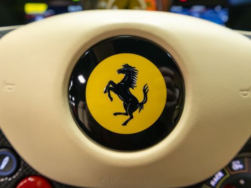 Used 2018 Ferrari 812 Superfast image 75