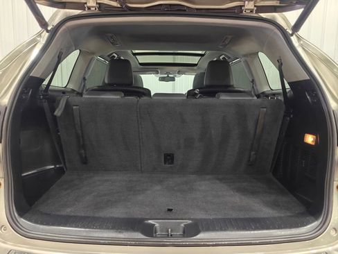 Used 2016 Toyota Highlander Limited AWD/4WD image 32