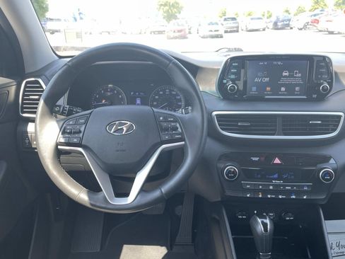Used 2019 Hyundai Tucson Limited FWD image 12