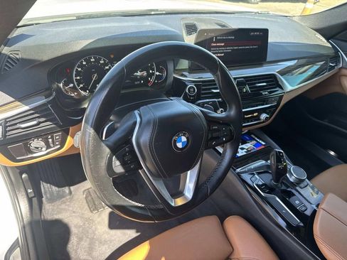 Used 2019 BMW 530i w/ Convenience Package image 20