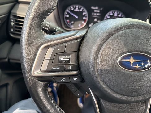 Used 2022 Subaru Outback Premium image 34